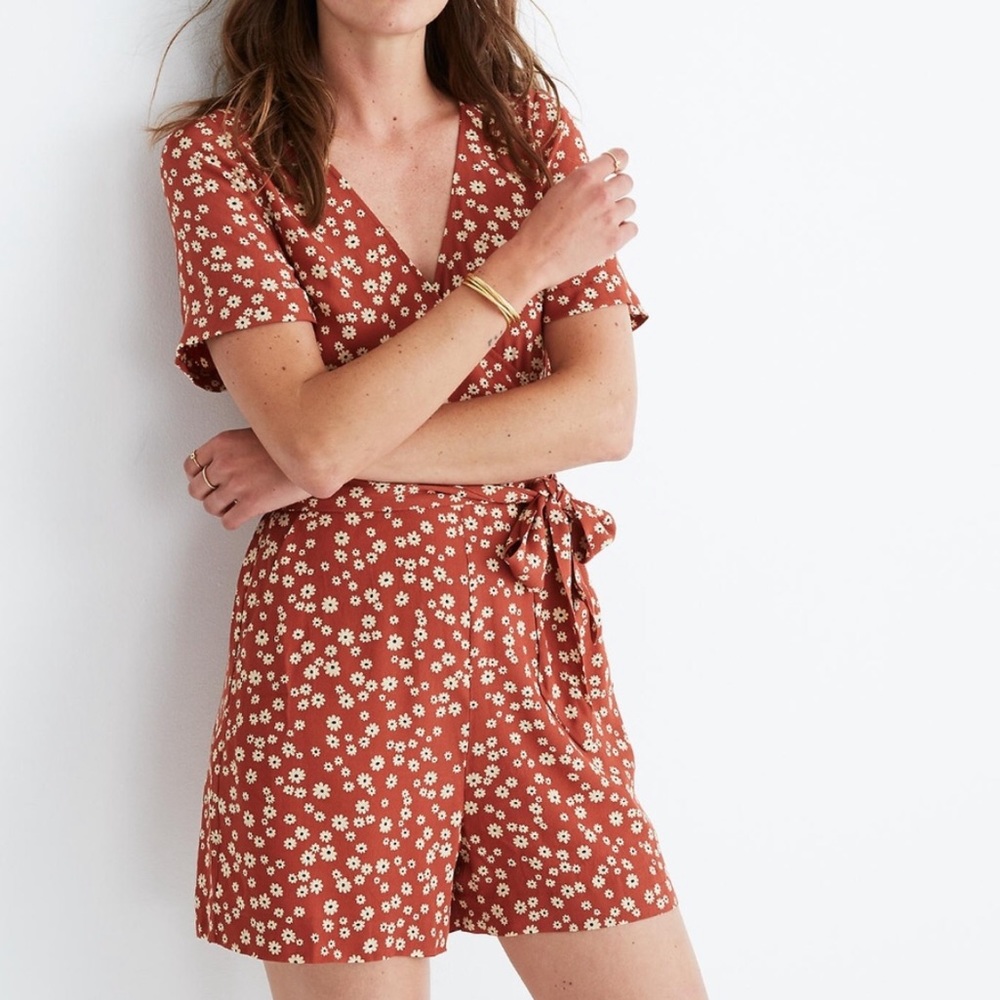Madewell Wrap-Front Romper in Daisy Field